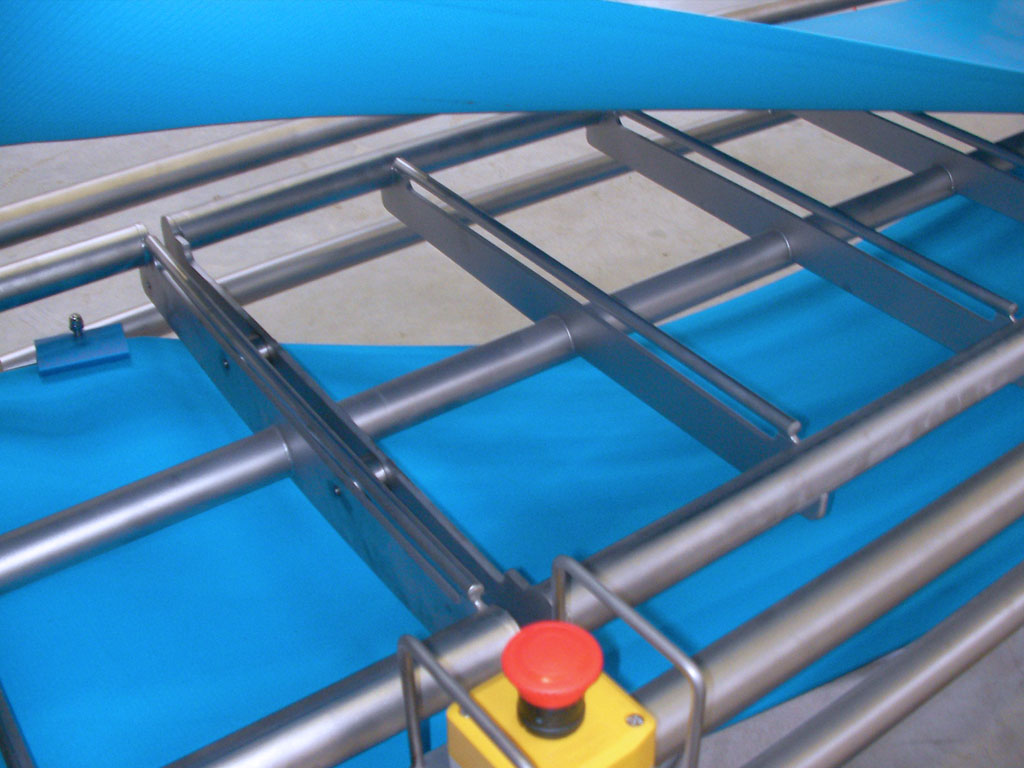 Ligne de Découpe et mise en emballage de pâté / charcuterie